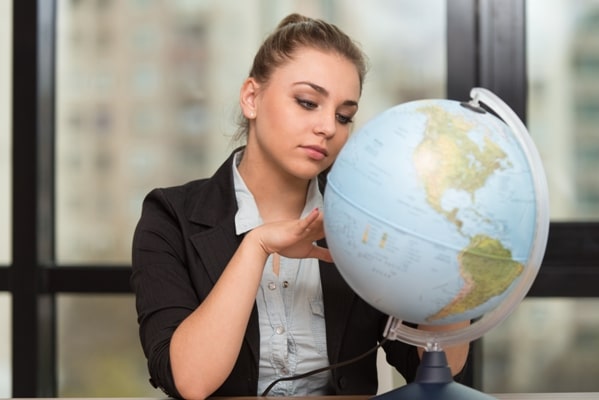 economic-pressures-on-study-abroad